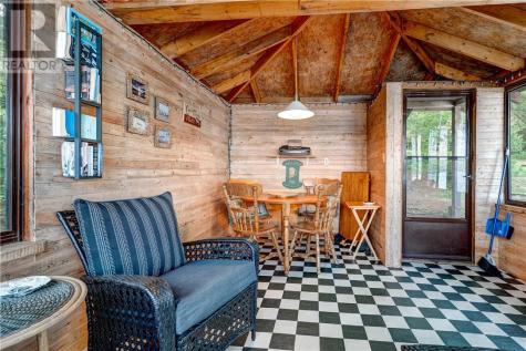 201 Wolseley Bay Road Noelville ON P0M 2N0