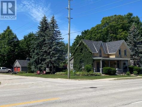 668, 662 Gustavus Street Saugeen Shores ON N0H 2C0