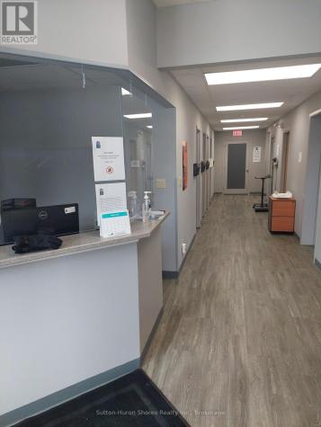 668, 662 Gustavus Street Saugeen Shores ON N0H 2C0