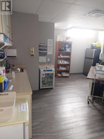 668, 662 Gustavus Street Saugeen Shores ON N0H 2C0
