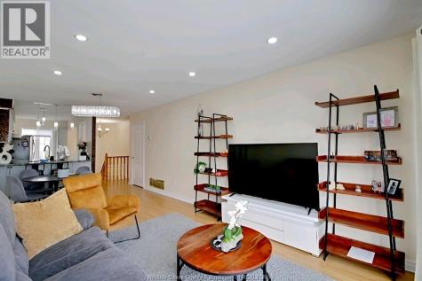 986 Lemonwood Crescent Windsor ON N9G 2E7