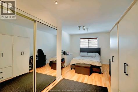 986 Lemonwood Crescent Windsor ON N9G 2E7
