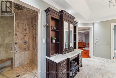 21940 Mccowan Road East Gwillimbury ON L0G 1M0