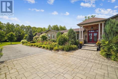 21940 Mccowan Road East Gwillimbury ON L0G 1M0