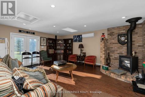 228 Bayshore Road Innisfil (churchill) ON L0L 1K0