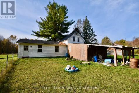 2645 Street Amant Road Severn ON L0K 1S0