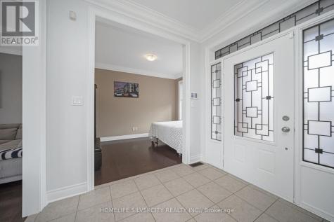 8 Mitchell Crescent Mono ON L9W 6W6