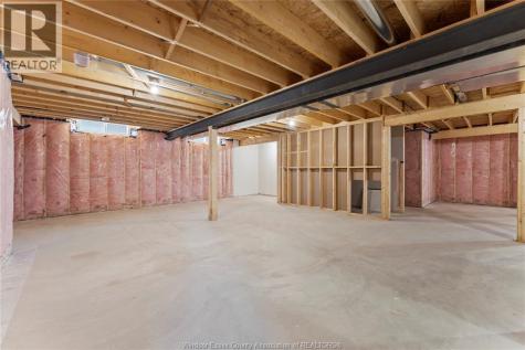 5209 Rafael Street Tecumseh ON N0R 1K0