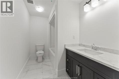 5209 Rafael Street Tecumseh ON N0R 1K0