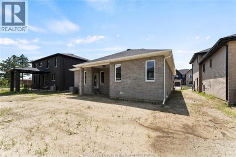 5209 Rafael Street Tecumseh ON N0R 1K0
