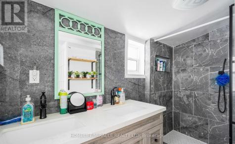 101 River Road East Wasaga Beach ON L9Z 2L1