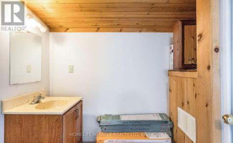 101 River Road East Wasaga Beach ON L9Z 2L1