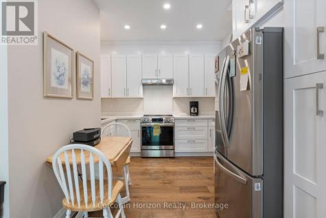 11 Cockshutt Road Brant (brantford Twp) ON N3T 5L6