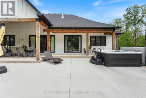 11 Cockshutt Road Brant (brantford Twp) ON N3T 5L6