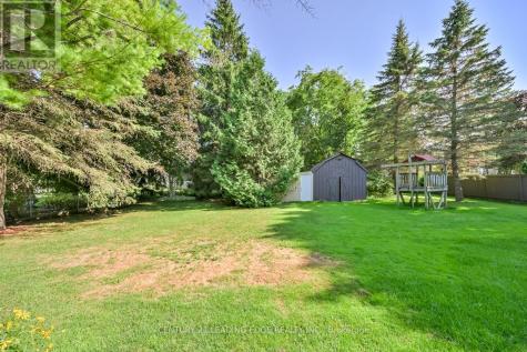 21 Jonathan Street Uxbridge ON L9P 1B6