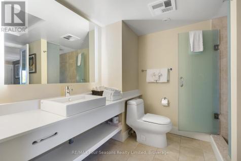 9 Harbour Street East Collingwood ON L9Y 5B5