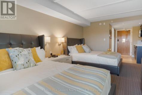 9 Harbour Street East Collingwood ON L9Y 5B5