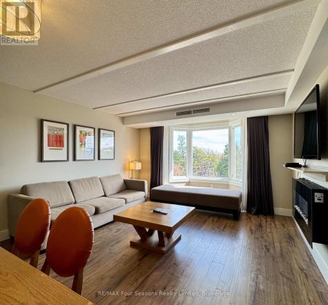 9 Harbour Street East Collingwood ON L9Y 5C5