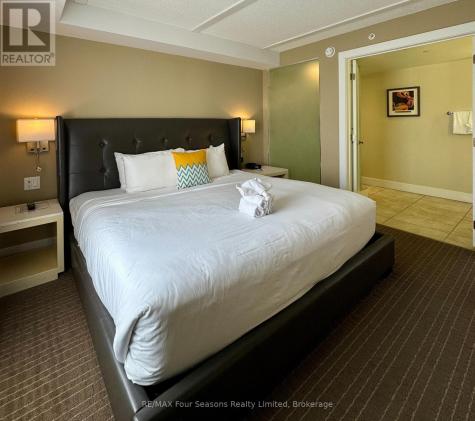 9 Harbour Street East Collingwood ON L9Y 5C5