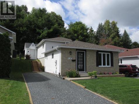 36 Hergott Avenue Elliot Lake ON P5A 3A8