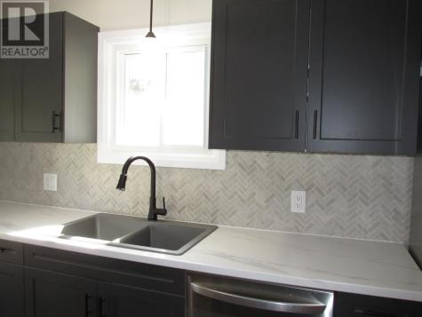 36 Hergott Avenue Elliot Lake ON P5A 3A8