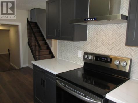 36 Hergott Avenue Elliot Lake ON P5A 3A8