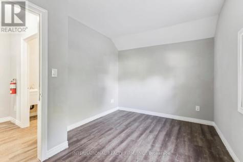 54 Marlborough Street Brantford ON N3T 2S2