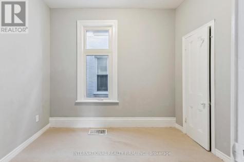 54 Marlborough Street Brantford ON N3T 2S2