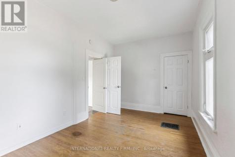 54 Marlborough Street Brantford ON N3T 2S2