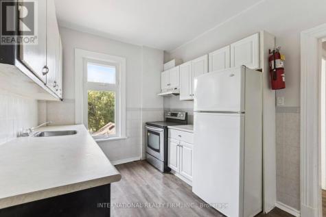 54 Marlborough Street Brantford ON N3T 2S2