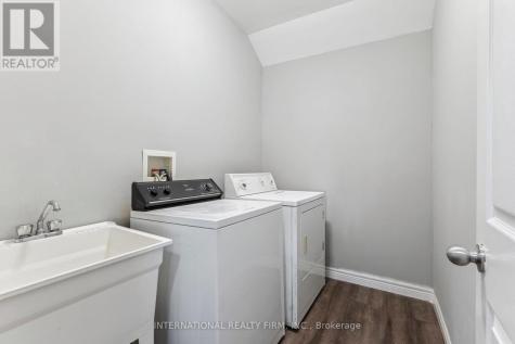 54 Marlborough Street Brantford ON N3T 2S2