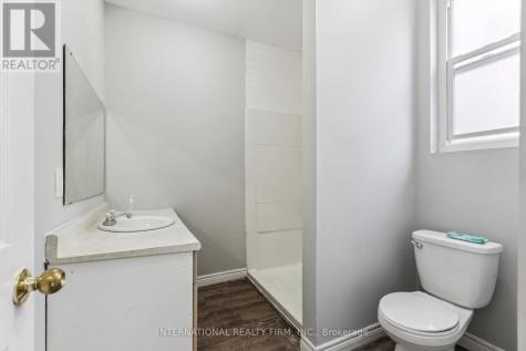 54 Marlborough Street Brantford ON N3T 2S2