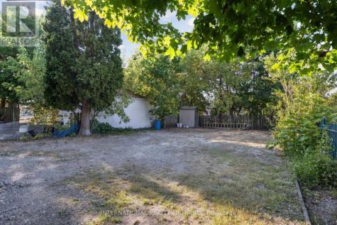 54 Marlborough Street Brantford ON N3T 2S2
