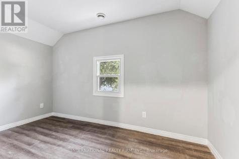 54 Marlborough Street Brantford ON N3T 2S2