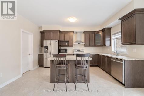 37 Pace Avenue Brantford ON N3S 0J2