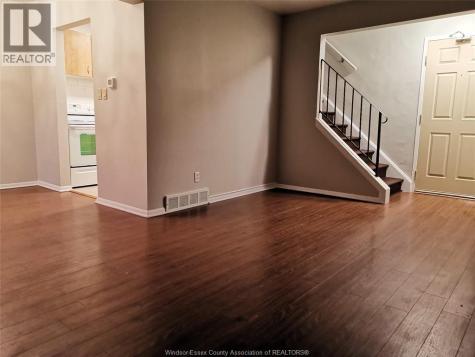 1800 Columbia Court Windsor ON N9G 1B1
