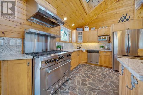 587 Centre Road Mckellar ON P2A 0B4