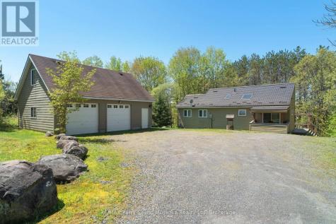 587 Centre Road Mckellar ON P2A 0B4
