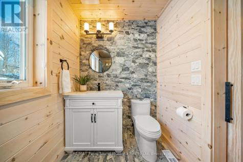 587 Centre Road Mckellar ON P2A 0B4