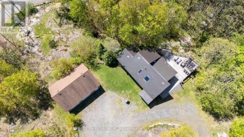 587 Centre Road Mckellar ON P2A 0B4