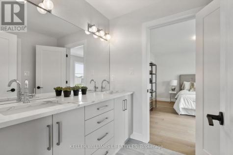 Lot 7 Edgewater Boulevard Middlesex Centre ON N0L 1R0