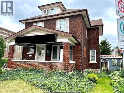 95 Giles Boulevard East Windsor ON N9A 4B8