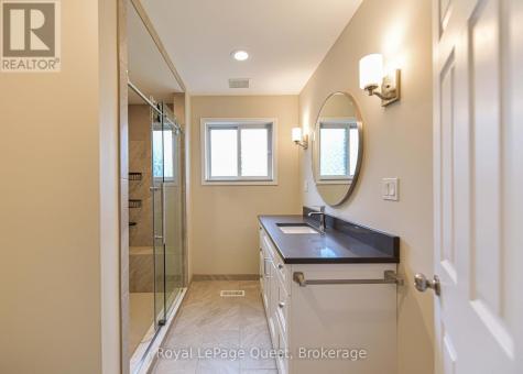 27 Heyden Avenue Orillia ON L3V 0G5