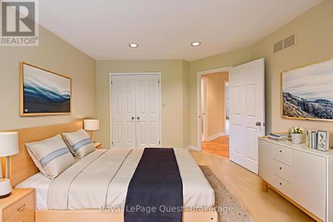 27 Heyden Avenue Orillia ON L3V 0G5