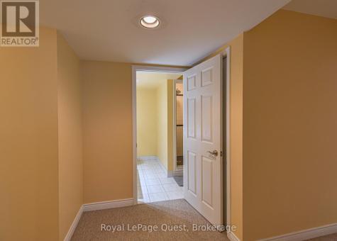 27 Heyden Avenue Orillia ON L3V 0G5