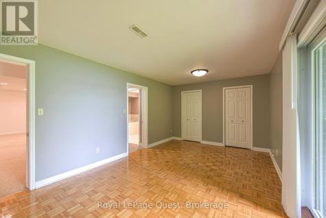 27 Heyden Avenue Orillia ON L3V 0G5