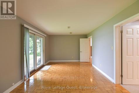27 Heyden Avenue Orillia ON L3V 0G5