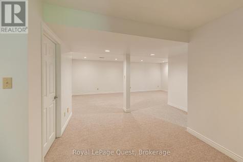 27 Heyden Avenue Orillia ON L3V 0G5