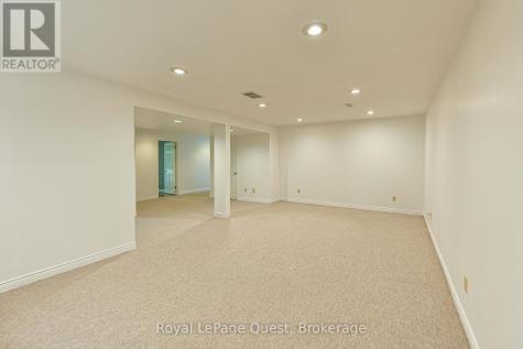 27 Heyden Avenue Orillia ON L3V 0G5