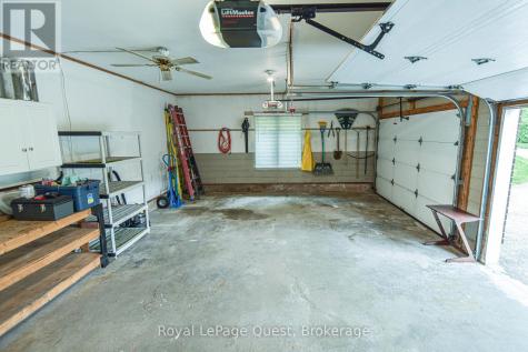 27 Heyden Avenue Orillia ON L3V 0G5